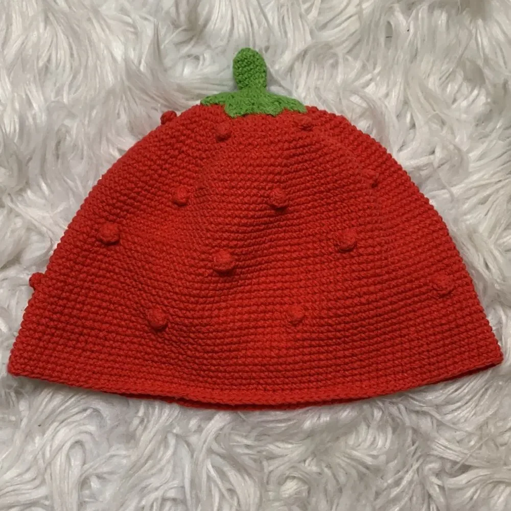 🟢3 for $20——-Beanie HAND MADE strawberry beanie cotton size medium